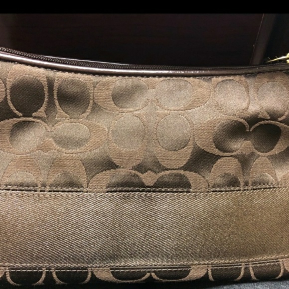Coach Bag in Brown - Picture 1 of 5